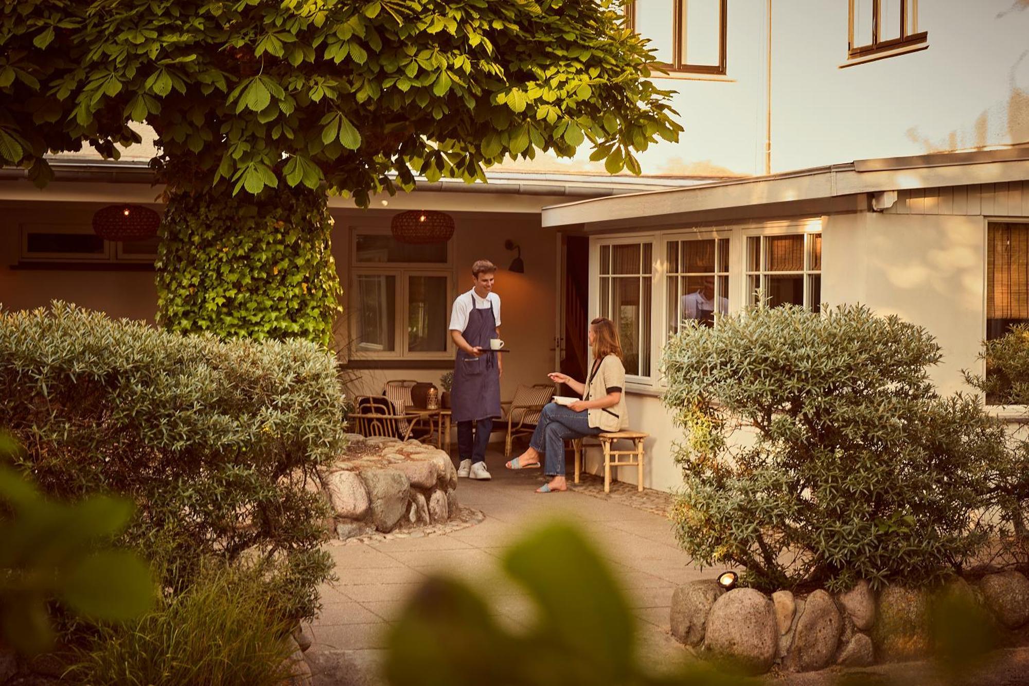 Tisvildeleje Strandhotel Exterior foto